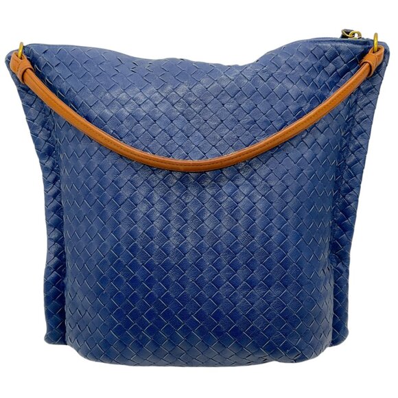 Bottega Veneta Blue Intrecciato Leather Shoulder Bag - Picture 3 of 9